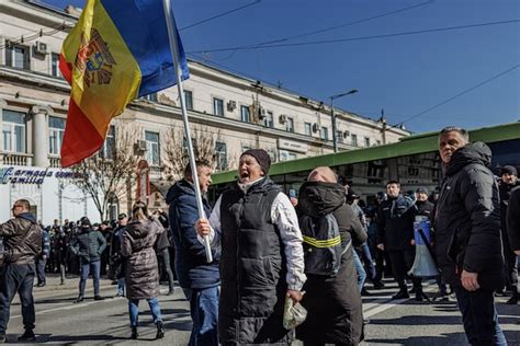 Moldova protests fan fears Russia is trying to stir unrest in republic ...