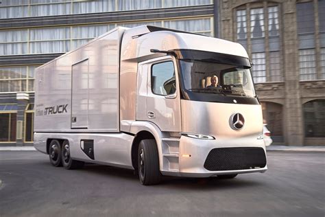 Mercedes electric truck could rival Tesla - Business Insider