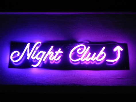 night club casablanca ha scelto webee Saints Row, Club Lighting, Neon Lighting, Miami Beach ...