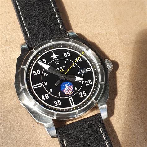 F-14 Tomcat logo also finished – PITOT Watches