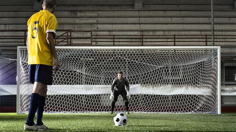 Soccer Goalies: Stop a Penalty Kick With These 3 Tips - stack