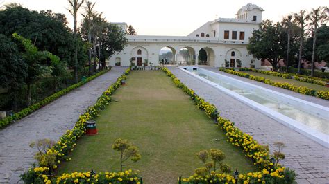 Pinjore Gardens : History, Architecture, Location, Ticket Price ...