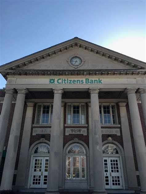 Historical Citizens Bank branch site in Providence sells for $1.4M