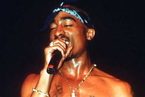 Watch a new trailer for Tupac biopic ‘All Eyez on Me’