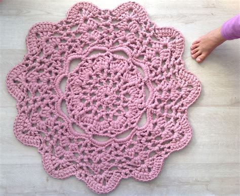 45 Stunning DIY Free Crochet Rug Patterns | DIY Easy Crafting Ideas and Plans.