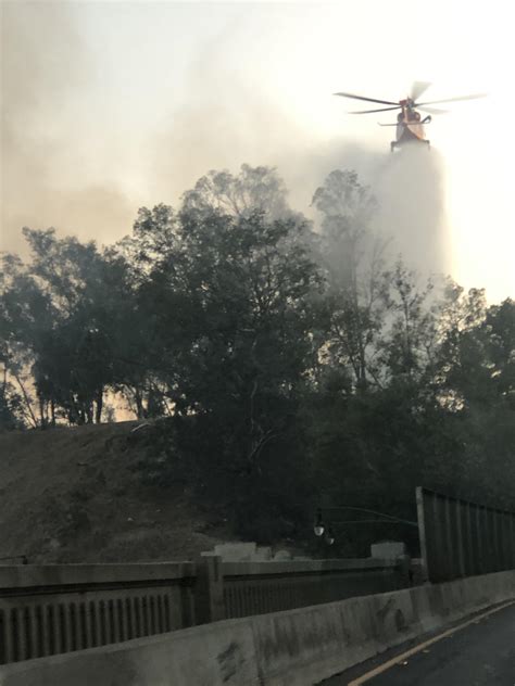 Caught this picture of the fire in Los Angeles tonight. : r/LosAngeles