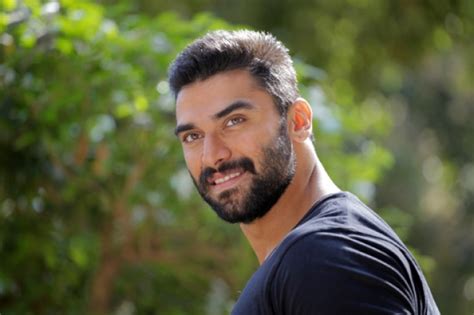 Nikitin Dheer - Photos, Videos, Birthday, Latest News, Height In Feet - FilmiBeat