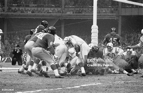 131 1958 Nfl Championship Stock Photos, High-Res Pictures, and Images ...