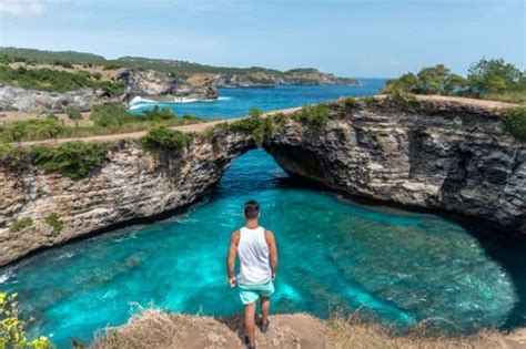 What is Lagoon? How is it Formed and 10 Most Famous Examples of Lagoons in the World | Earth Eclipse