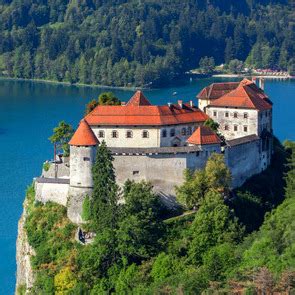 Castles of Slovenia - Where fairy-tales come true | Ekorna