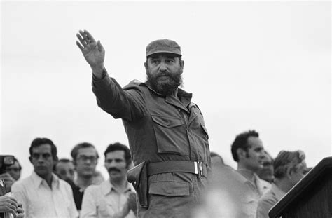 Former Cuban leader Fidel Castro dies aged 90 - Al Arabiya English