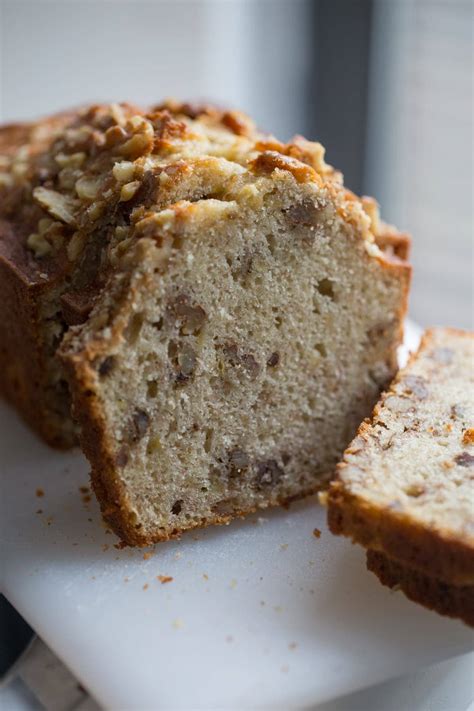 The *BEST* Banana Nut Bread {soft & sweet} - Lauren's Latest