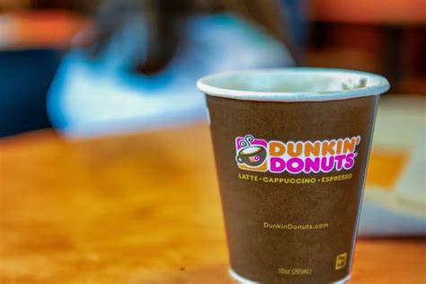 Tips For Ordering Coffee At Dunkin' Donuts - geteatin.com