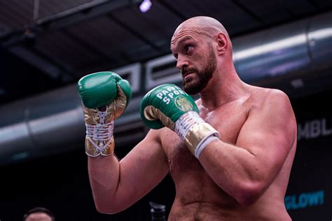 Tyson Fury Boxing Profile, Record & Stats | William Hill