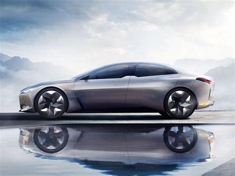 BMW's i Vision Dynamics Concept Is the Electric Car for the Future | WIRED