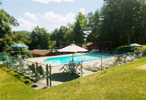 The Gold Eagle: Housekeeping Cottages in Lake George, NY