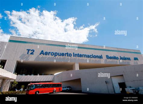 Mexico city international airport hi-res stock photography and images - Alamy