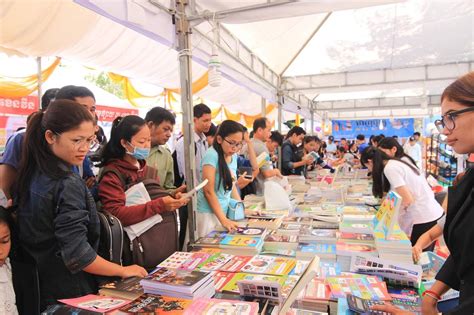 This Year's Book Fair Features Nearly 200 Book Booths