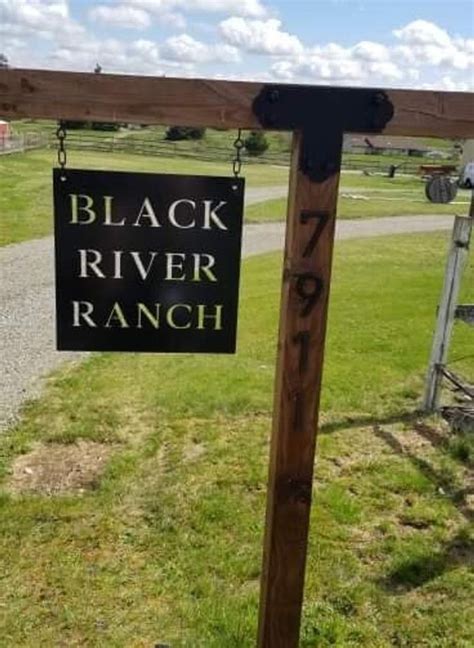 Custom Metal Ranch Entrance Sign Personalized - Etsy | Entrance sign ...