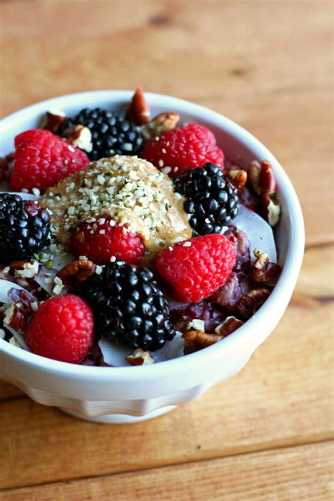 Mixed berry oatmeal (oats, frozen berries, chopped... | Garden of Vegan