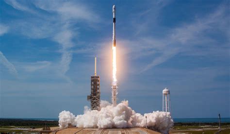 A New Record Set by SpaceX for Falcon 9 Payload Mass