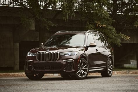 2020 BMW X7 M50i Is The Big Bully Sports Cars Fear