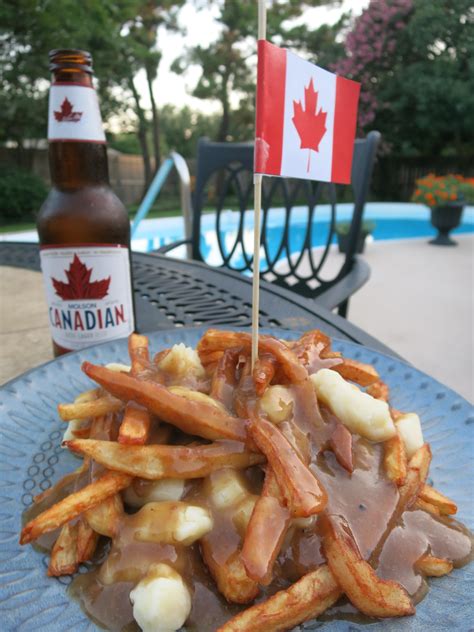 [Homemade] - Canadian Poutine. : r/food