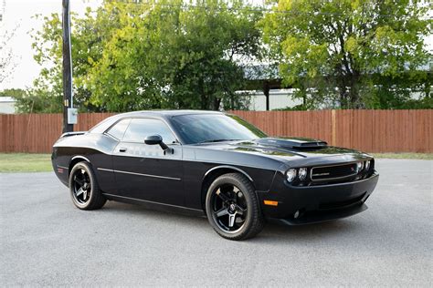 2010 Dodge Challenger R/T | American Muscle CarZ