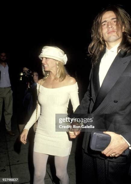 76 Heather Locklear Tommy Lee Photos & High Res Pictures - Getty Images