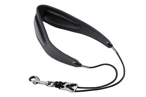 11 Best Saxophone Neck Straps For Support In 2024 | MomJunction