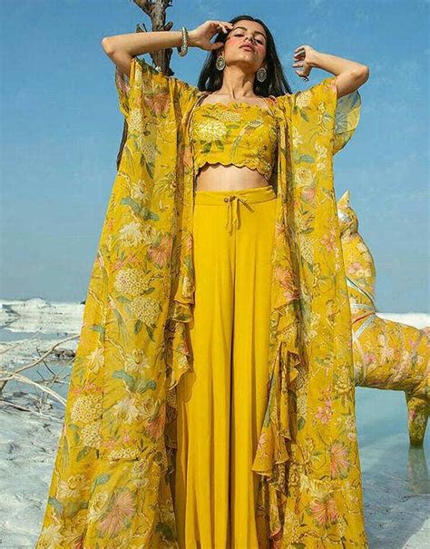 20 Extraordinary Ways To Dress For Haldi Function | Haldi Outfits - Bewakoof Blog