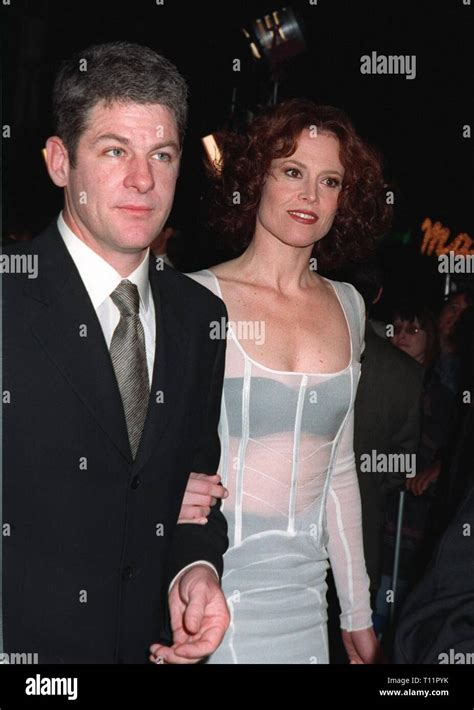 LOS ANGELES, CA. November 20, 1997: Actress Sigourney Weaver & husband Jim Simpson at the ...