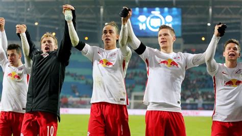 Bundesliga round-up: RB Leipzig beat Schalke to return to the top of the table | Football News ...