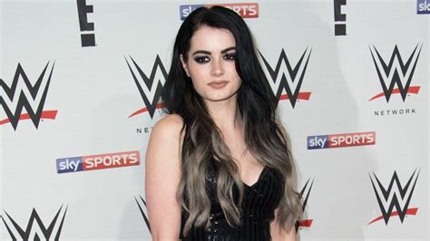 British WWE star Paige retires after neck injury - BBC News