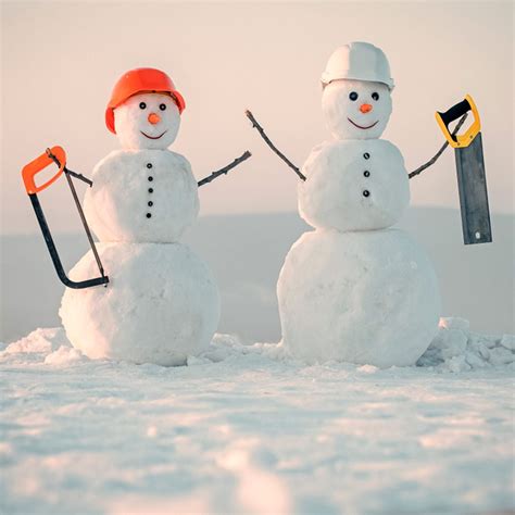 9 DIY Snowman Making Ideas Everyone Will Love | Family Handyman | The Family Handyman