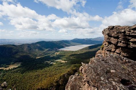 Went hiking a couple days ago in Grampian National Park [2,561 × 1,707] [x-post from r/pics][oc ...