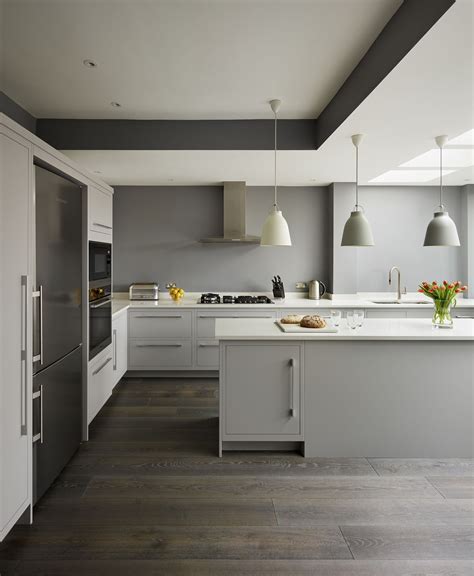 Awasome Kitchen Ideas With Gray Floors References - Decor