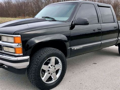 2000 Chevrolet Silverado - 1st Gen Market - CLASSIC.COM