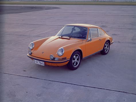 1963: The original 911 - Production anniversary of the Porsche 911