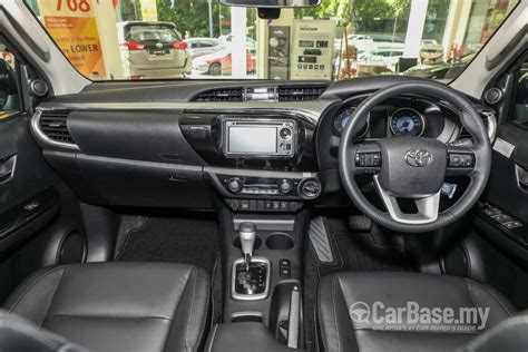 Toyota Hilux Revo N80 (2016) Interior Image #42259 in Malaysia ...