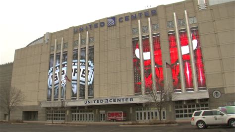 Security changes for Bulls fans at United Center - ABC7 Chicago