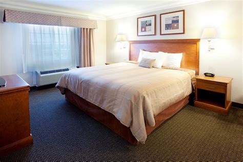 CANDLEWOOD SUITES SAN ANTONIO DOWNTOWN $76 ($̶9̶2̶) - Updated 2020 Prices & Hotel Reviews - TX ...