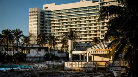 A Grand Miami Beach Hotel, and Its History, Might Be Torn Down - The ...