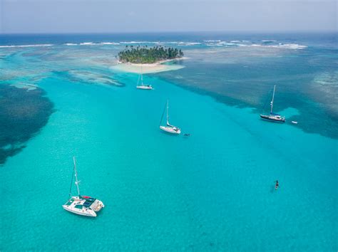 San Blas Islands - Catamarans and sailbots for charter, rent boat