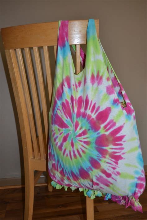 DIY T-Shirt Bags - The Mom Initiative