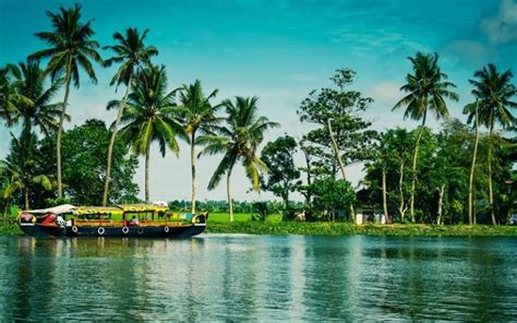 Highlights of Kerala - God’s Own Country - Wis Up