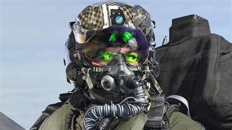 Why US F-35 Pilots Take 2 Days to Fit Their $400,000 Most Advanced Helmet | Frontline Videos