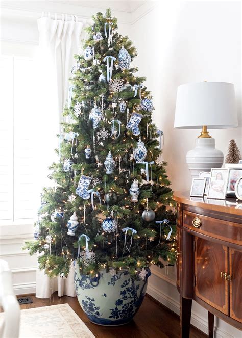 100 Fabulous Christmas Tree Decorating Ideas - shabbyfufu.com