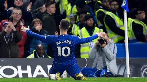 Chelsea: Eden Hazard slices through West Ham for breathtaking goal