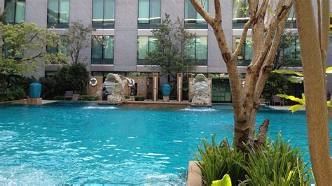 Swimming pool, Novotel Suvarnabhumi Airport Hotel, Bangkok… | Flickr